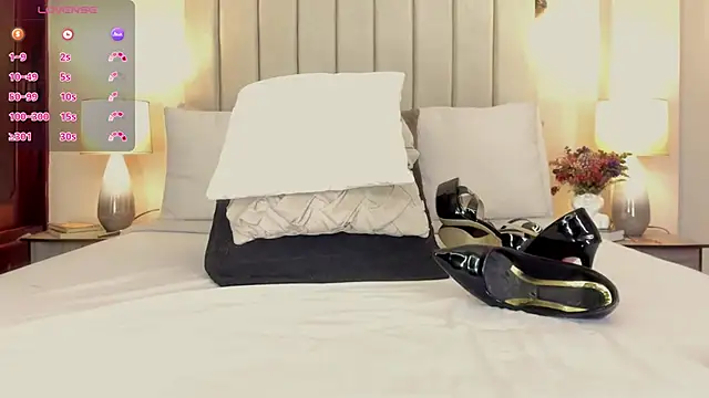 romina-brunette online show from March 2026 03:42:02 PM