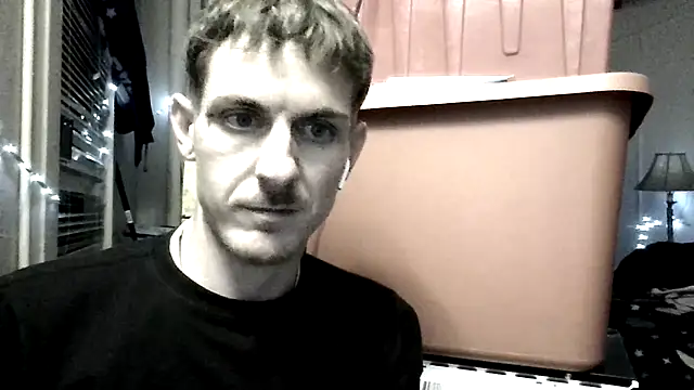 Snapshot of Paulhenry chatting on November 2025 04:39:01 AM Paulhenry online show from November 2025 04:39:01 AM