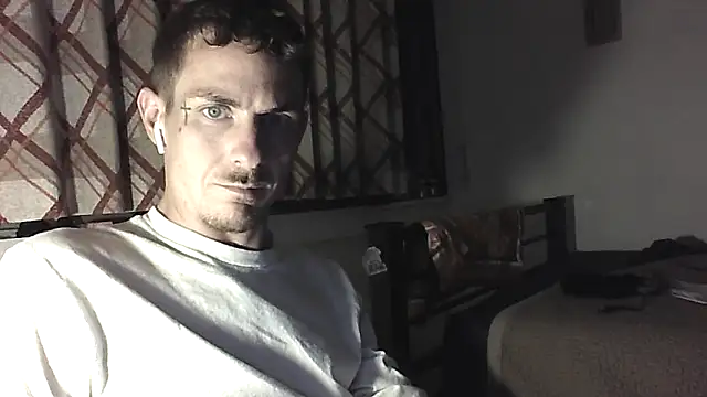 Snapshot of Paulhenry chatting on October 2025 07:13:01 AM Paulhenry online show from October 2025 07:13:01 AM