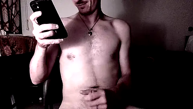 Snapshot of Paulhenry chatting on October 2025 06:37:01 AM Paulhenry online show from October 2025 06:37:01 AM