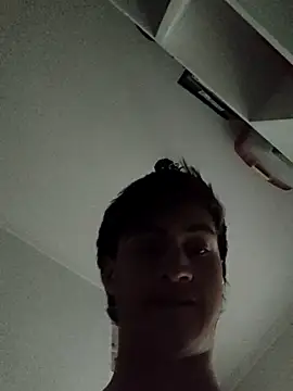 Snapshot of lolo2233a chatting on October 2025 01:04:02 AM lolo2233a online show from October 2025 01:04:02 AM