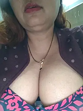 Snapshot of Dianaa9 chatting on December 2025 05:57:02 AM Dianaa9 online show from December 2025 05:57:02 AM