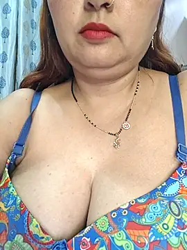 Dianaa9 online show from March 2026 06:44:02 PM