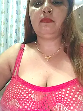 Snapshot of Dianaa9 chatting on October 2025 07:13:02 PM Dianaa9 online show from October 2025 07:13:02 PM