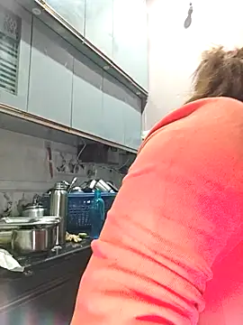 Snapshot of Dianaa9 chatting on November 2025 07:42:01 AM Dianaa9 online show from November 2025 07:42:01 AM