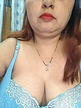 Dianaa9 online show from April 2026 07:06:02 PM