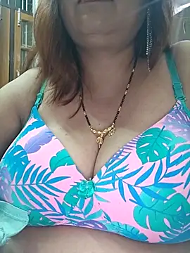 Dianaa9 online show from June 2026 06:06:02 PM