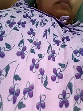 Snapshot of Dianaa9 chatting on November 2025 02:17:01 AM Dianaa9 online show from November 2025 02:17:01 AM