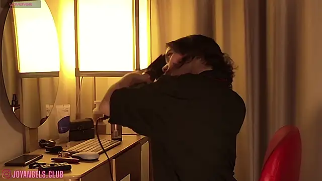 SophieCharm online show from April 2026 04:50:04 AM