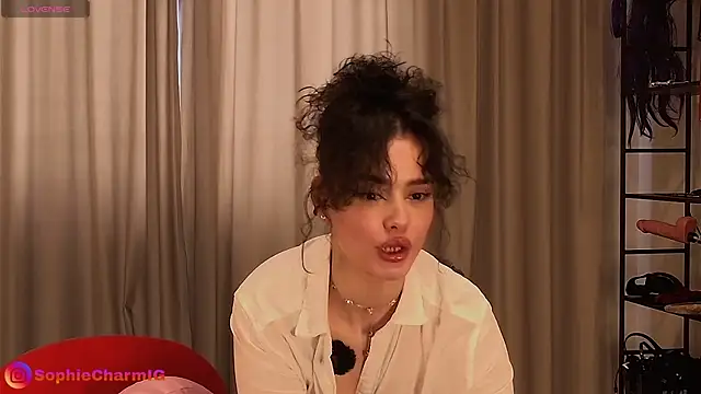 SophieCharm online show from January 2026 09:05:01 AM