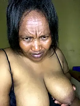 Amandious online show from January 2026 07:41:02 PM