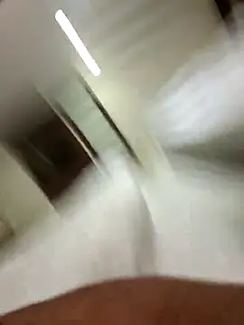 Snapshot of Exhibitionist1508 chatting on November 2025 06:50:02 AM Exhibitionist1508 online show from November 2025 06:50:02 AM