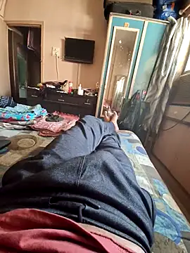 Snapshot of Exhibitionist1508 chatting on November 2025 03:54:01 AM Exhibitionist1508 online show from November 2025 03:54:01 AM