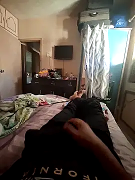 Snapshot of Exhibitionist1508 chatting on October 2025 03:08:01 AM Exhibitionist1508 online show from October 2025 03:08:01 AM