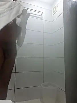 Snapshot of Exhibitionist1508 chatting on October 2025 04:46:02 AM Exhibitionist1508 online show from October 2025 04:46:02 AM