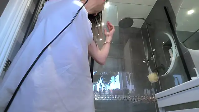 SweetMonicaUK online show from March 2026 10:23:02 AM