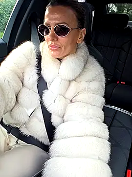 Snapshot of SweetMonicaUK chatting on February 2026 11:19:01 AM SweetMonicaUK online show from February 2026 11:19:01 AM