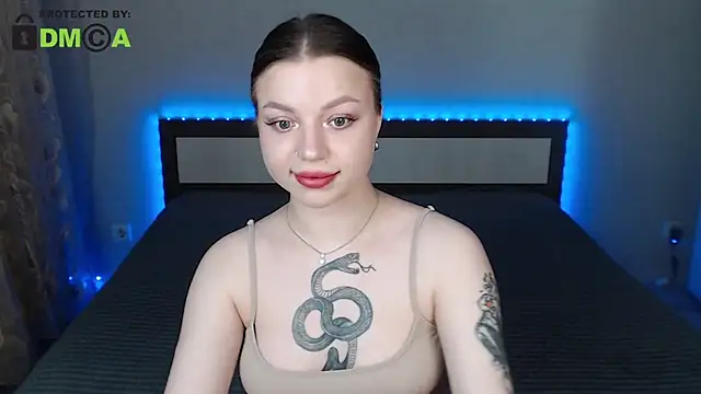 RonnieMilles online show from June 2026 08:21:02 PM
