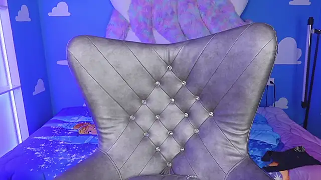 miss keisi online show from February 2026 06:06:01 PM