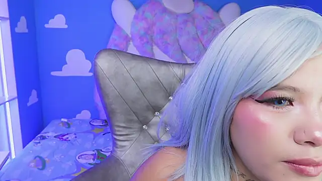 miss keisi online show from November 2025 06:19:01 PM