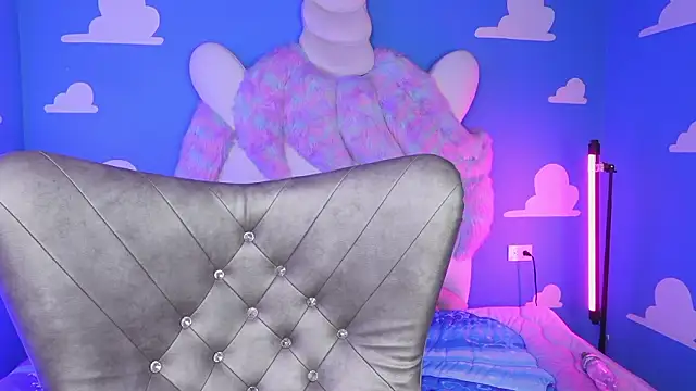 miss keisi online show from March 2026 06:04:01 PM