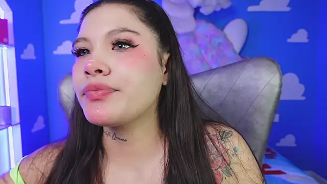 miss keisi online show from April 2026 06:15:02 PM