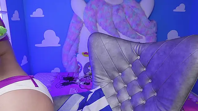 miss keisi online show from October 2025 06:09:02 PM
