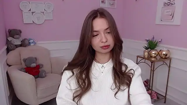 LucySkilar online show from September 2025 04:19:02 AM