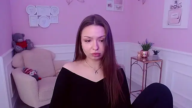 LucySkilar online show from January 2025 07:35:01 AM