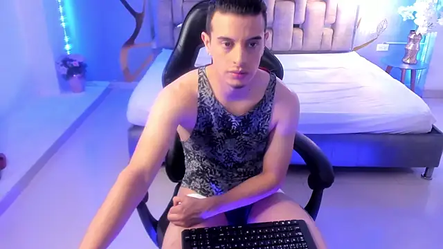 Maximo   online show from September 2025 09:41:02 PM