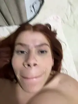 KyKa02 online show from April 2026 04:32:01 AM