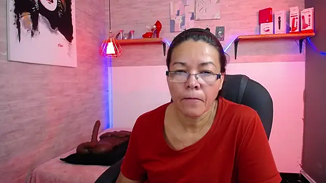 Snapshot of MaturePure chatting on October 2025 08:30:02 PM MaturePure online show from October 2025 08:30:02 PM