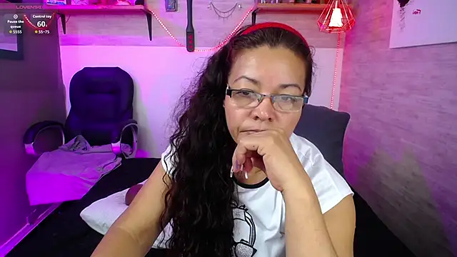 Snapshot of MaturePure chatting on September 2025 02:55:01 PM MaturePure online show from September 2025 02:55:01 PM