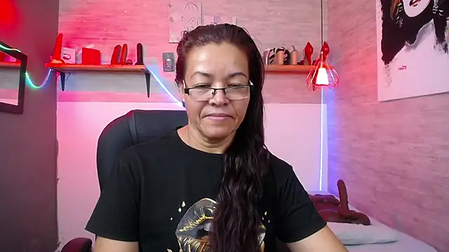 Snapshot of MaturePure chatting on September 2025 09:26:01 PM MaturePure online show from September 2025 09:26:01 PM