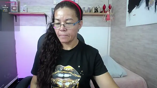 Snapshot of MaturePure chatting on September 2025 07:21:02 PM MaturePure online show from September 2025 07:21:02 PM