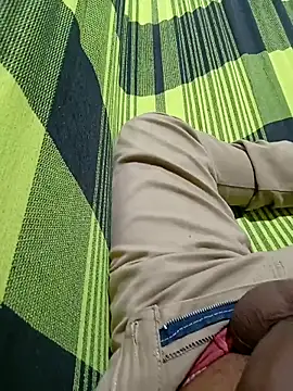 Herbert motaZ online show from December 2025 02:26:01 AM