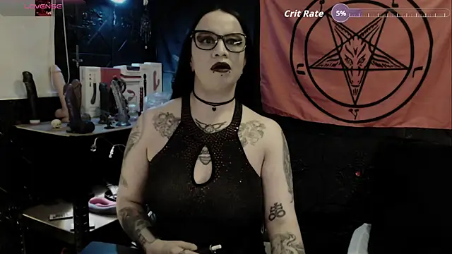 Evil Queen 666 online show from March 2026 05:28:01 AM