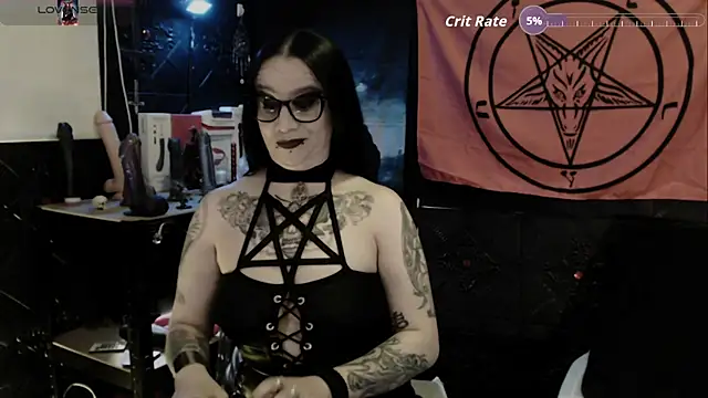 Evil Queen 666 online show from March 2026 08:19:01 AM