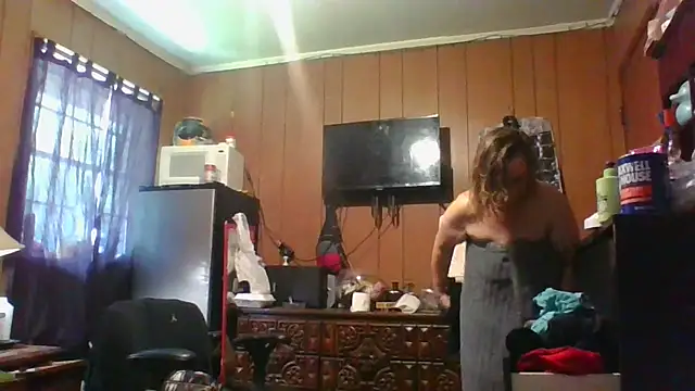 stormynight1 online show from May 2026 06:39:02 PM