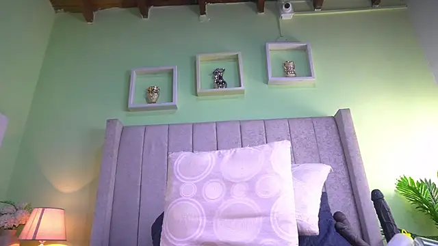 patty m online show from May 2026 12:00:02 PM