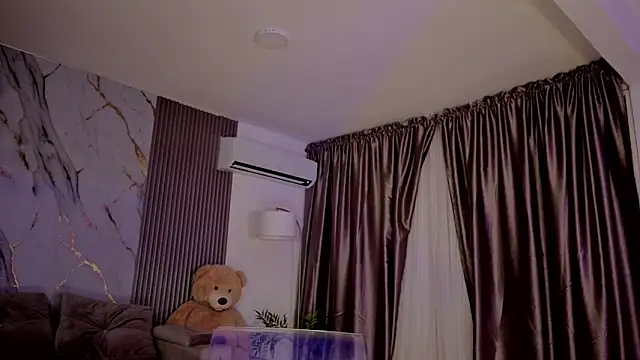 HannaByron online show from March 2026 04:11:01 AM