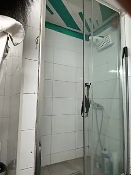 tamarabigass1 online show from April 2026 10:33:02 PM