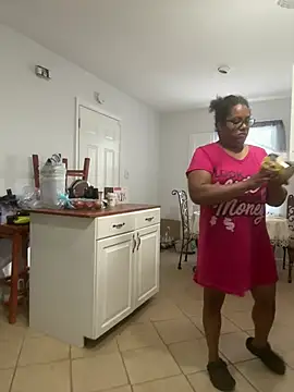 ebonyred online show from June 2026 12:37:01 PM