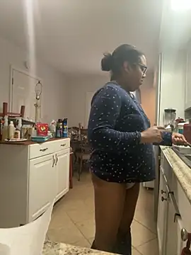 ebonyred online show from December 2025 02:37:01 PM