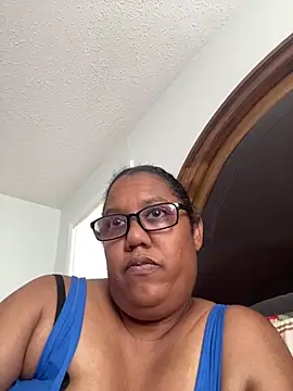 ebonyred online show from June 2026 07:55:01 PM