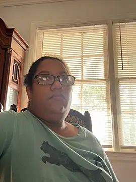ebonyred online show from July 2026 12:28:01 PM