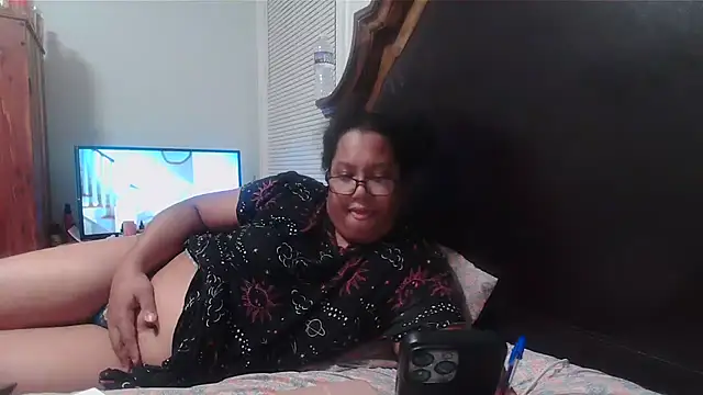 ebonyred online show from March 2026 01:17:02 AM