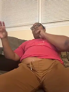 ebonyred online show from February 2026 11:46:02 PM