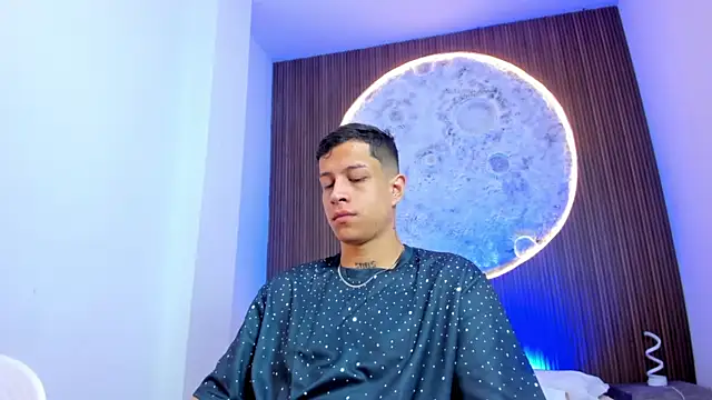 AgarEvans online show from March 2026 04:42:02 AM