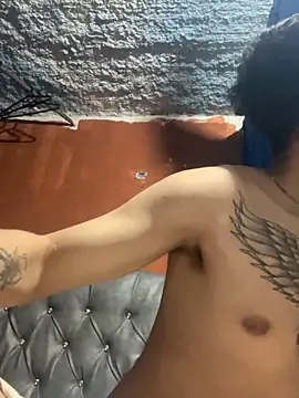 AgarEvans online show from April 2026 03:40:02 PM